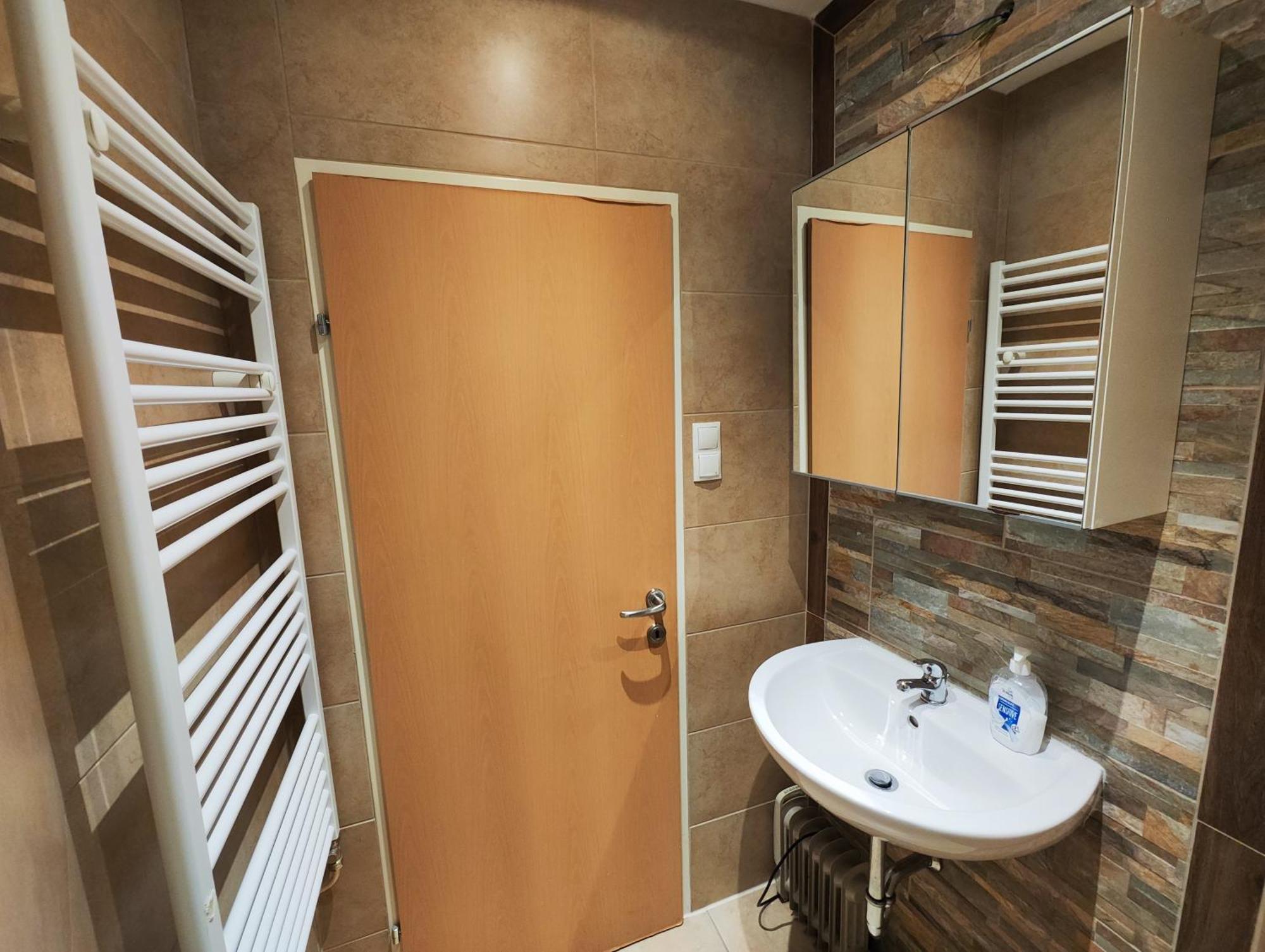 Hostel&Apartservices Viennna The Tidy Apartment Вена Экстерьер фото